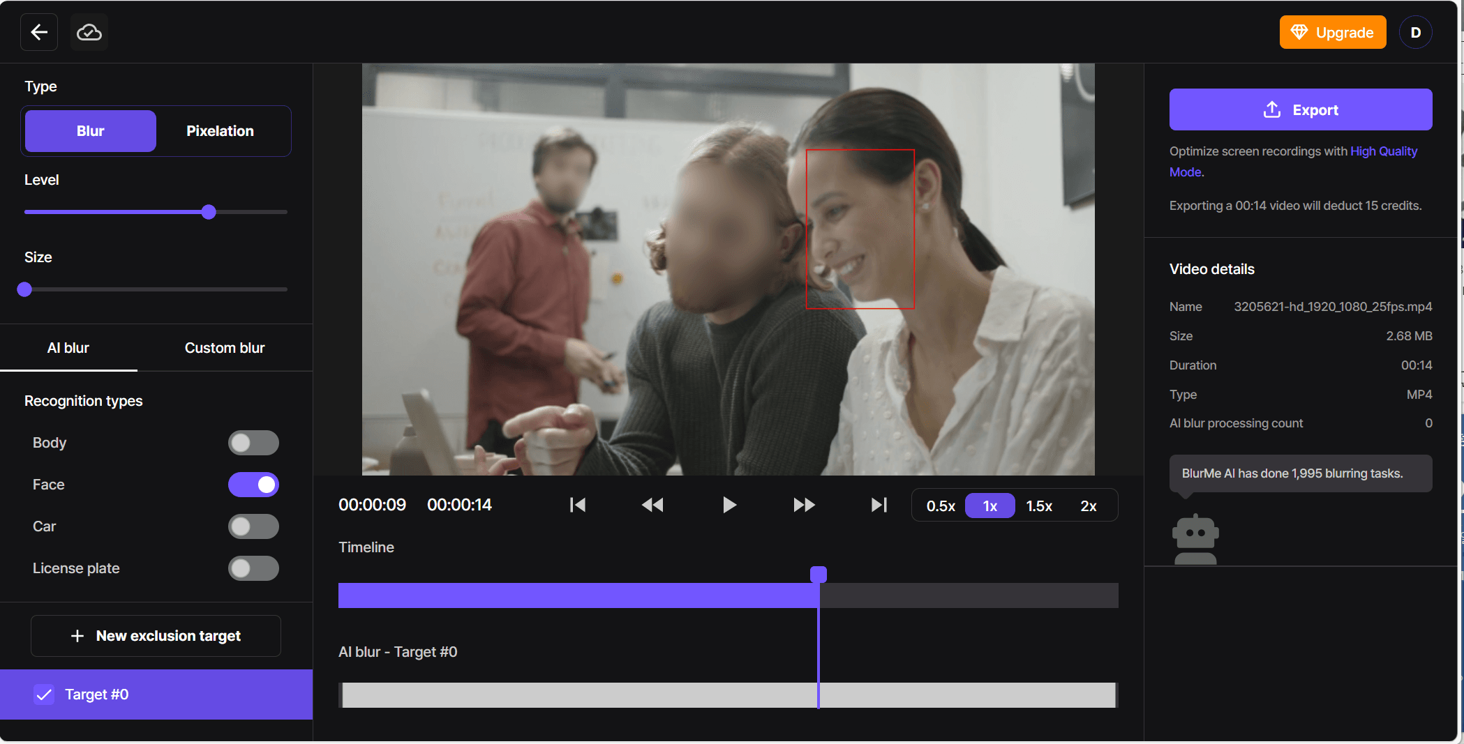Screenshot dell'interfaccia dello strumento Sfocatura con aree di sfocatura selezionabili