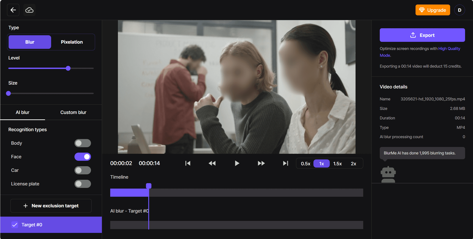 Screenshot di un volto sfocato in un video