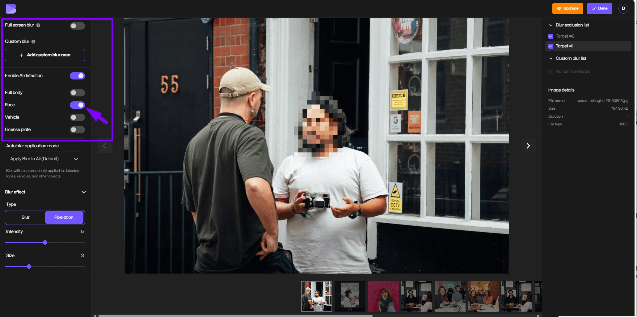 Pixelisation des visages sur BlurMe.